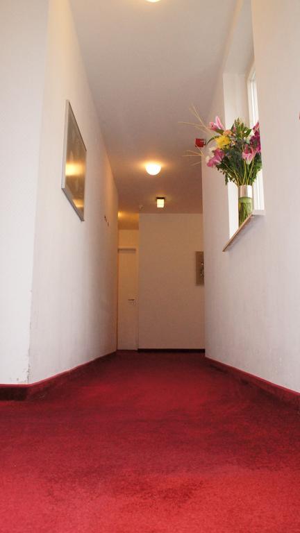 Hotel Am Buschkrugpark Berlin Exteriör bild